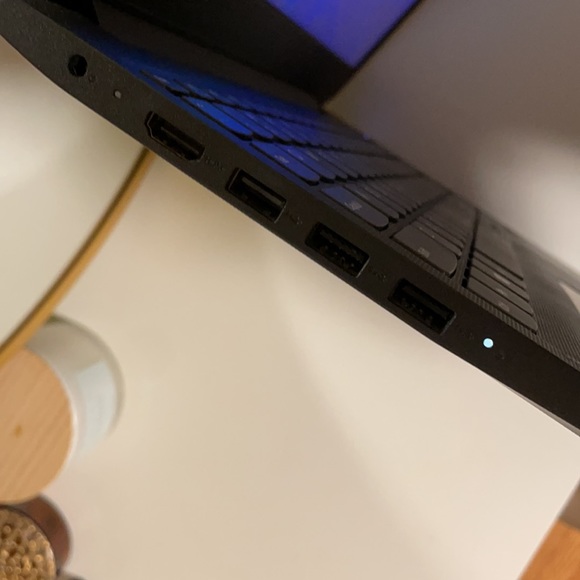 Lenovo Ideapad Laptop - Picture 5 of 15